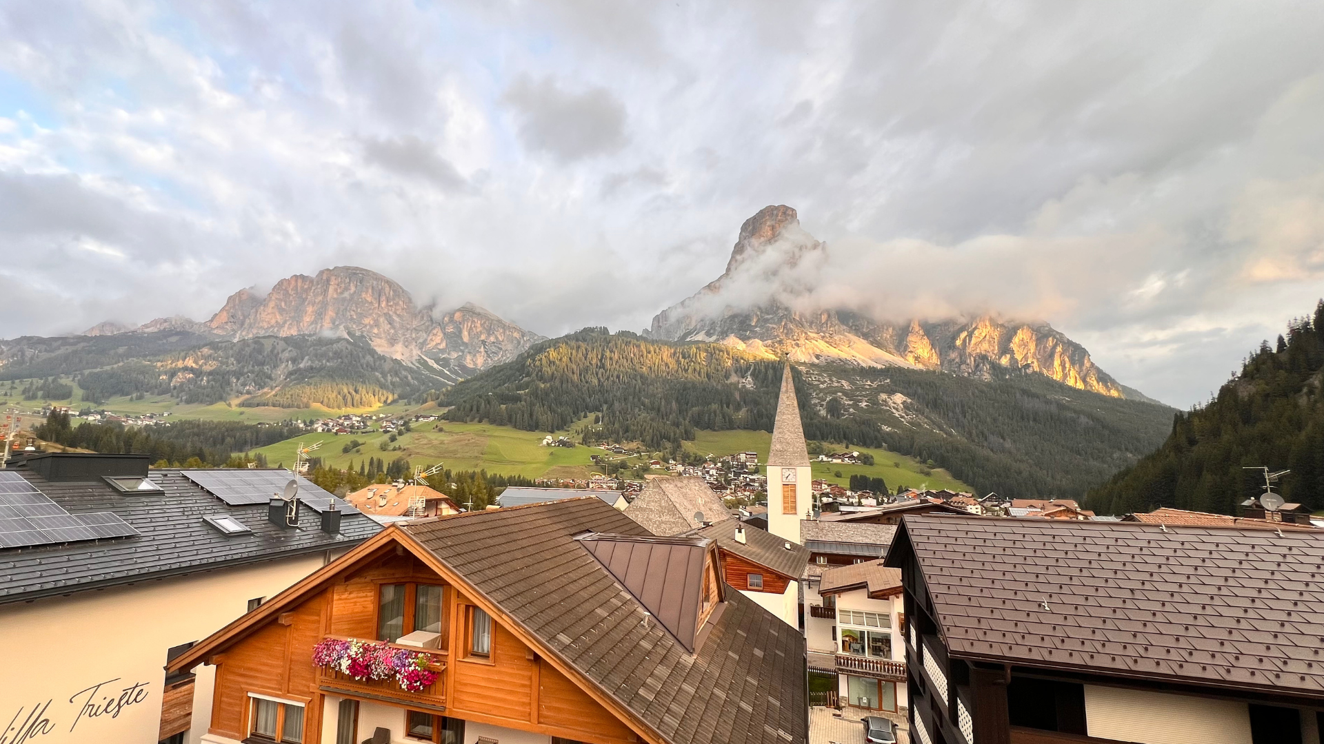 Corvara Alpenglow Dolomites Corvara Alpenglow Dolomites