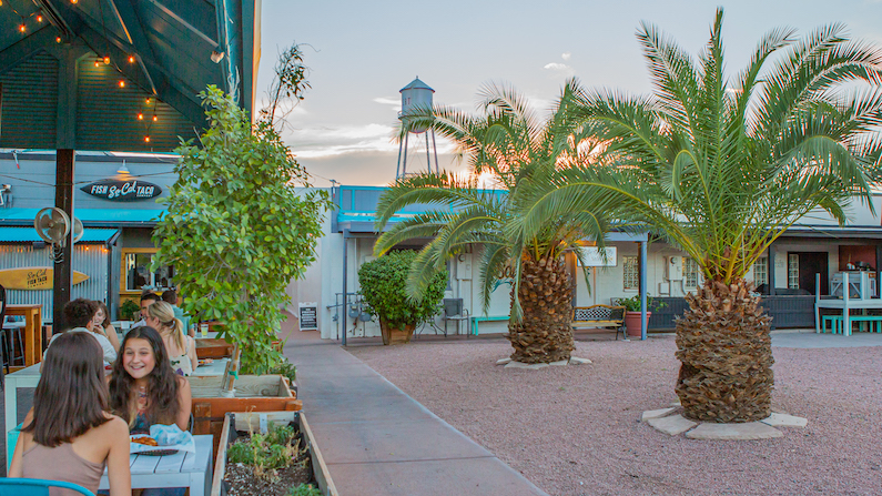 Outdoor dining experience in Gilbert, Arizona