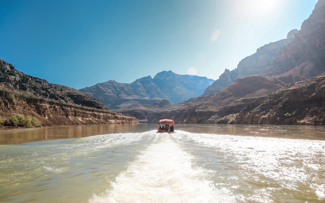 Vom Fluss zum Rand: 3 Tage Grand Canyon West erkunden