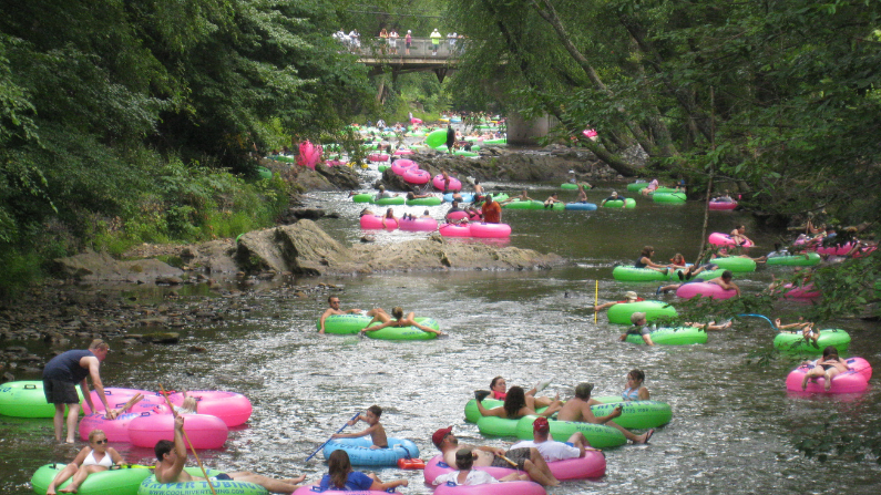 Shoot the Hooch River Tubing Helen